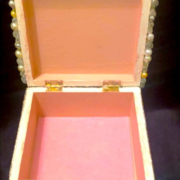 Totally gemmed out decor box - Picture 3 of 3